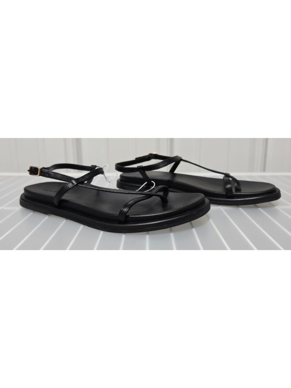 Universal Thread Ivy Solid Black In Step & Strappy Sandals -- Women's Size 6.5
